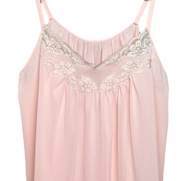 1960s Kayser Nylon Sleep Top Lingerie Lace Baby Pink Vintage Lounge Nightgown - Picture 9 of 15